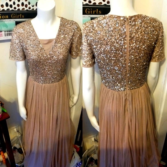 Maya Dresses & Skirts - Gorgeous Gold/Taupe Formal Dress